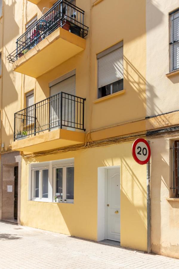 Apartamentos Navio Валенсия Екстериор снимка